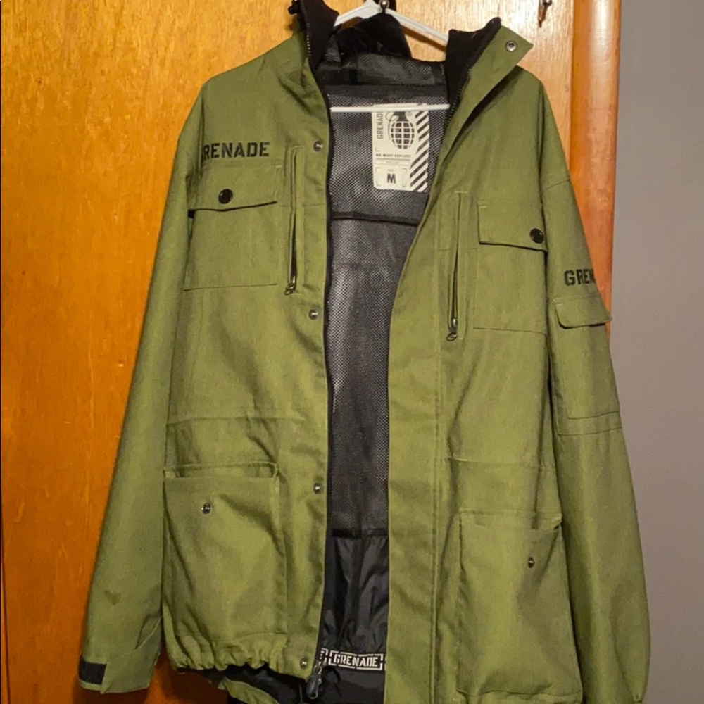 Gently worn Grenade snowboard jacket.